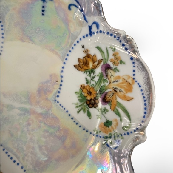 VINTAGE Trimont Ware Gold Trimmed Floral Plate - 7 inches - Picture 7 of 8